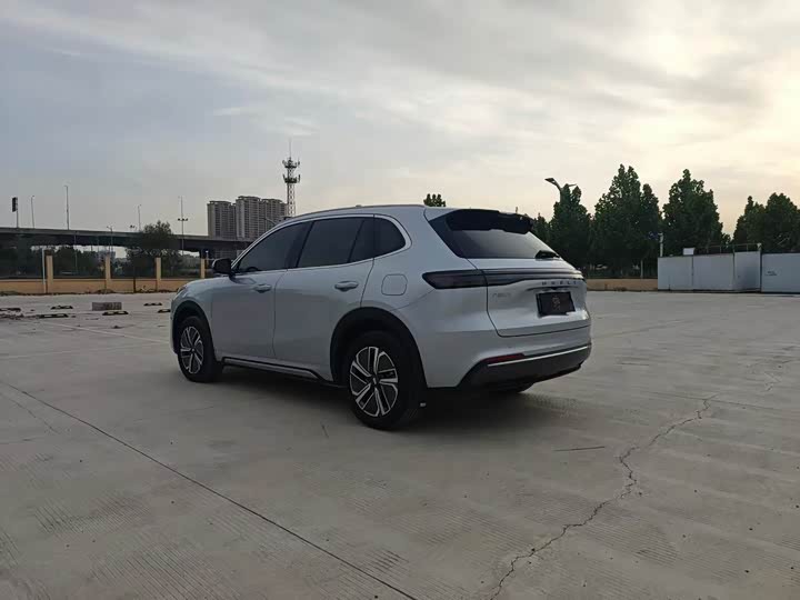Geely Galaxy 7 2025 120km + — фото 6