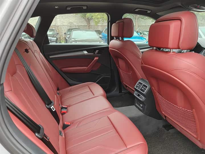 Audi Q5L 2025 45 TFSI — фото 15