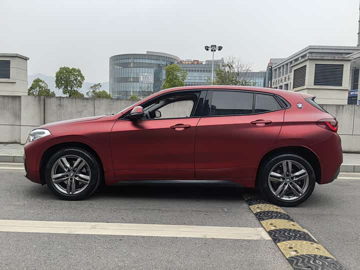 BMW X2 2022 s Drive 25i M — фото 4