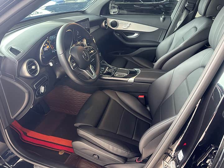 Mercedes-Benz GLC 2022 GLC 260 L 4 MATIC — фото 13