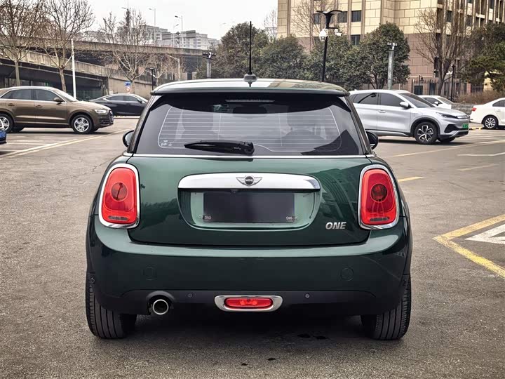 MINI Hatch — фото 13