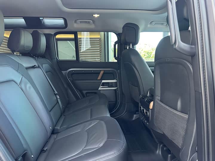 Land Rover Defender — фото 20