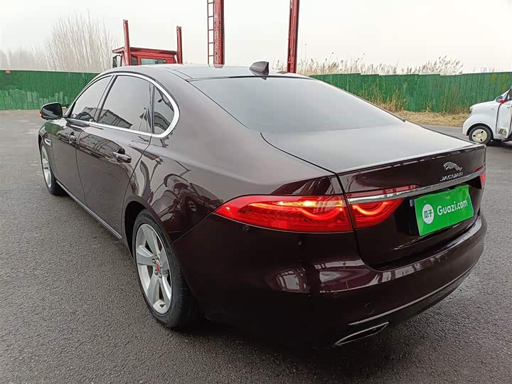 Jaguar XFL 2018 XFL 2.0 T 200 PS — фото 5