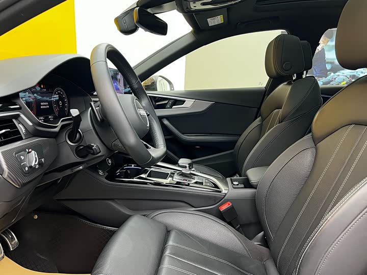 Audi A4L 2023 40 TFSI quattro — фото 3
