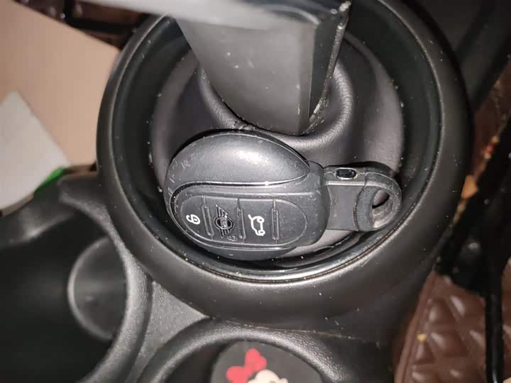MINI Hatch — фото 11