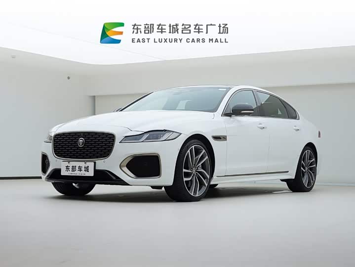 Jaguar XFL 2024 2.0 T P 300 4 WD — фото 1