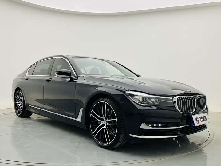 BMW 7-Series 2018 730 Li Leading — фото 9
