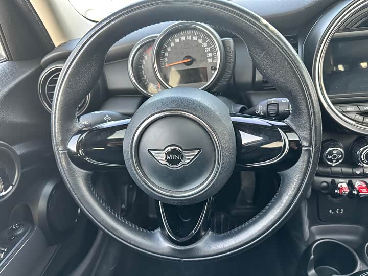 MINI Hatch — фото 14