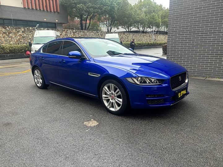 Jaguar XEL 2019 2.0 T 200 PS — фото 3