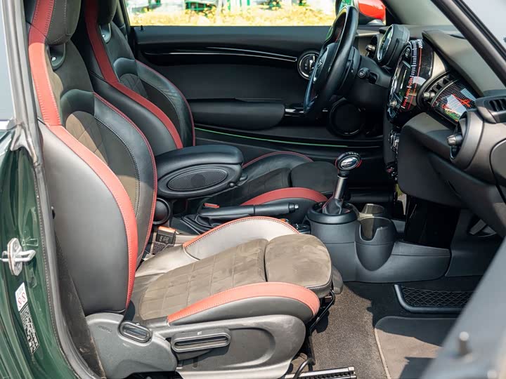 MINI Hatch — фото 13