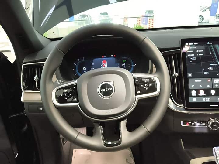 Volvo XC90 Hybrid 2025 T 8 7 — фото 11