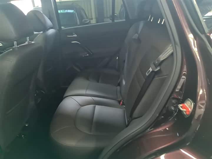Trumpchi GS4 2017 235 T AT 2 WD — фото 17