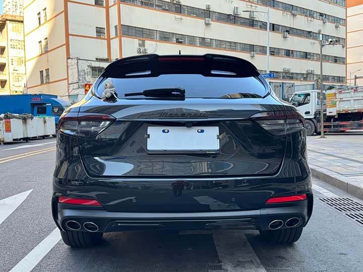 Maserati Levante 2022 3.0 T Modena — фото 5