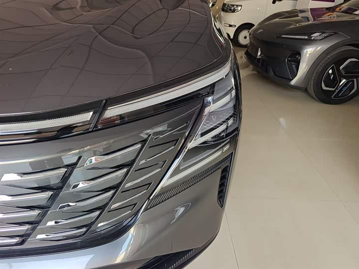 Changan CS75 PLUS 2025 1.5 T — фото 18