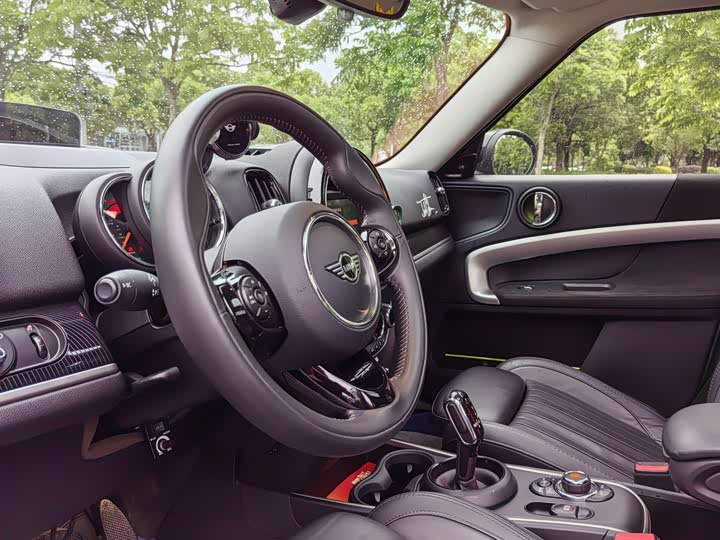 MINI Countryman — фото 19