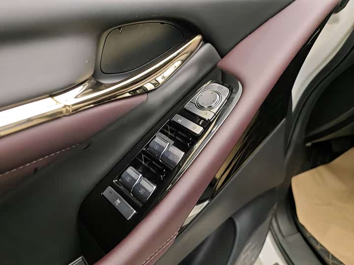 Trumpchi M8 2024 400 T — фото 9