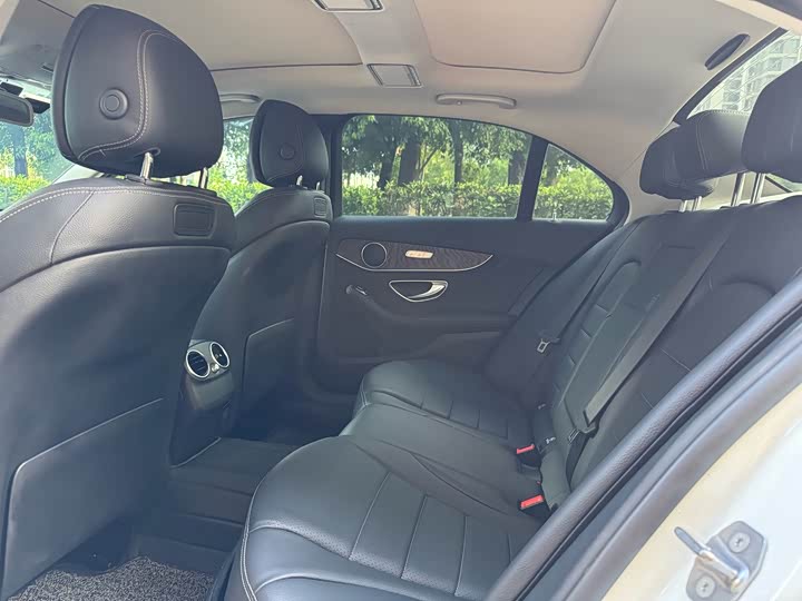 Mercedes-Benz C-Class C 200 L спорт — фото 15