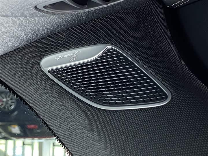 Mercedes-Benz GLB 2022 AMG GLB 35 4 MATIC — фото 19