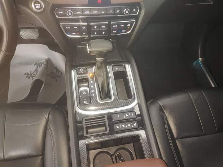 Trumpchi GS8 2017 320 T 2 WD ( ) — фото 10