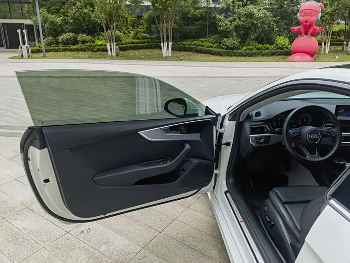 Audi A5 2023 Coupe 40 TFSI — фото 12