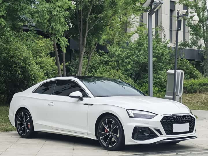 Audi A5 2023 Coupe 40 TFSI — фото 3