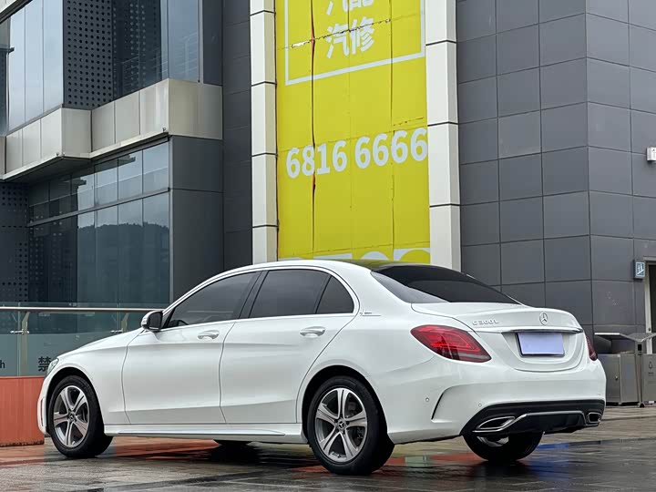 Mercedes-Benz C-Class 2020 C 260 L — фото 17