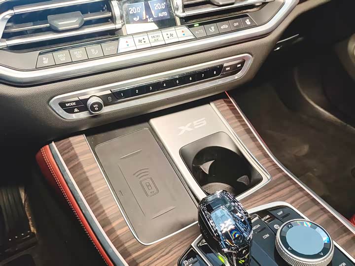 BMW X5 2022 x Drive 40 Li M — фото 15