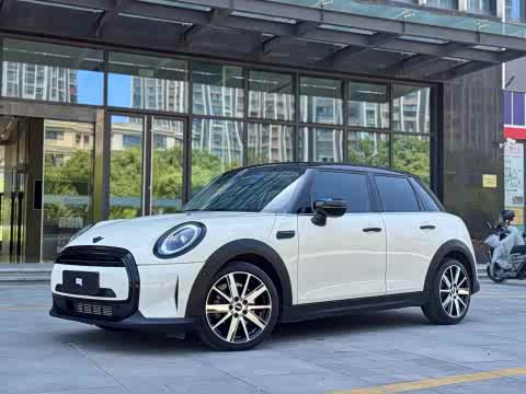 MINI Hatch — фото 18