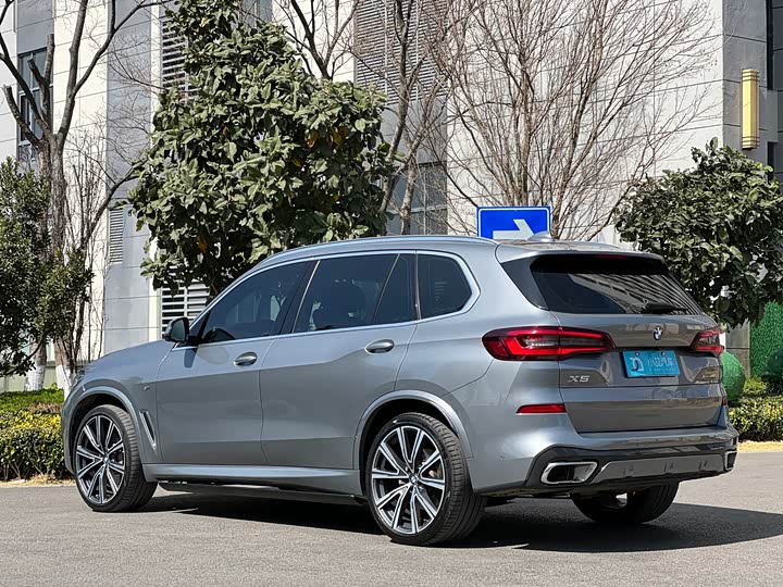 BMW X5 2022 x Drive 30 Li M — фото 7