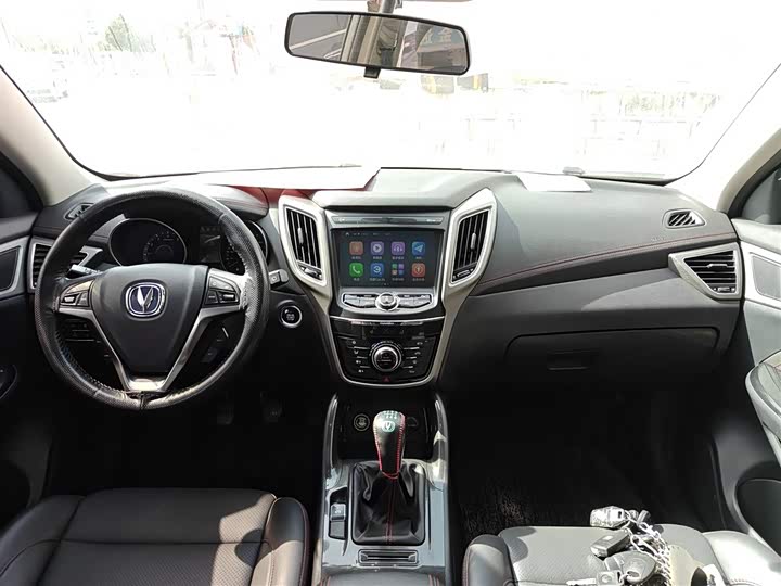 Changan CS75 2017 1.5 T MT — фото 10