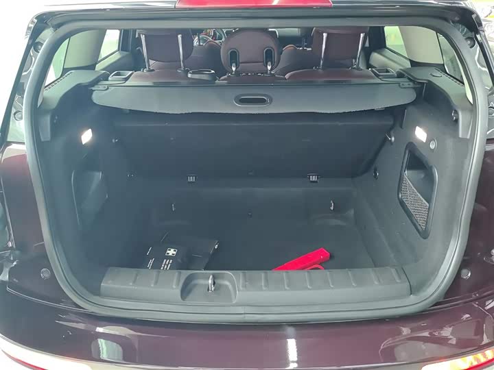 MINI Clubman — фото 8