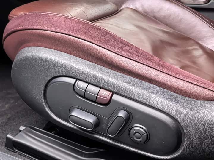 MINI Clubman — фото 14