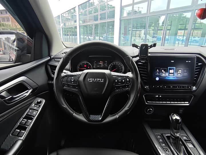Isuzu D-MAX 2021 1.9 TAT 4 WD Global RZ 4 E — фото 14
