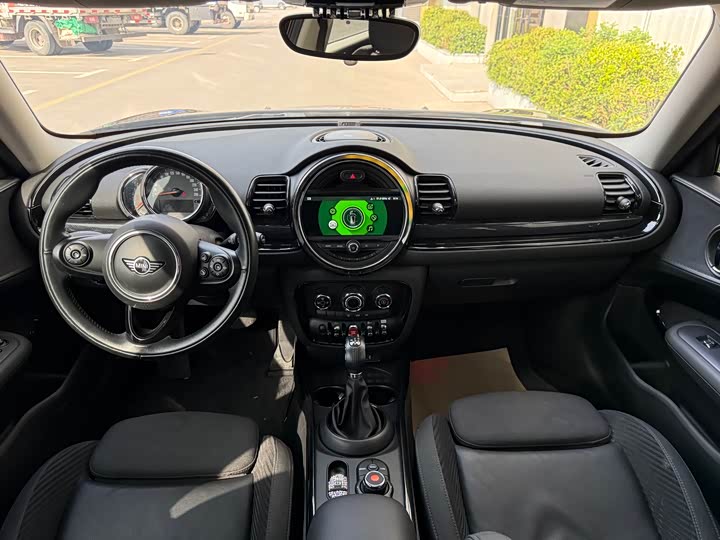 MINI Clubman — фото 5