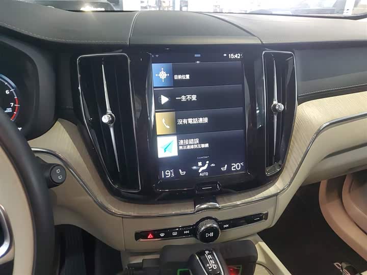 Volvo XC60 2020 T 5 4 WD — фото 13