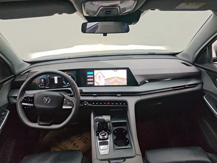 Changan CS75 PLUS 2022 1.5 T ATPremium — фото 12