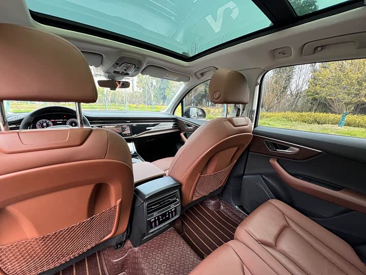 Audi Q7 2020 55 TFSI quattro S line Sport — фото 8