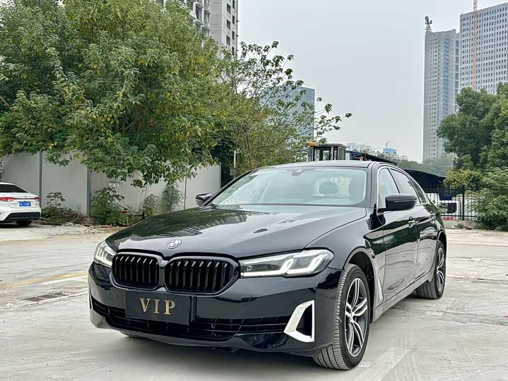 BMW 5-Series 2023 530 Li Leading