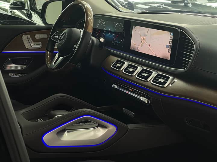Mercedes-Benz GLS 2022 GLS 450 4 MATIC Luxury — фото 30