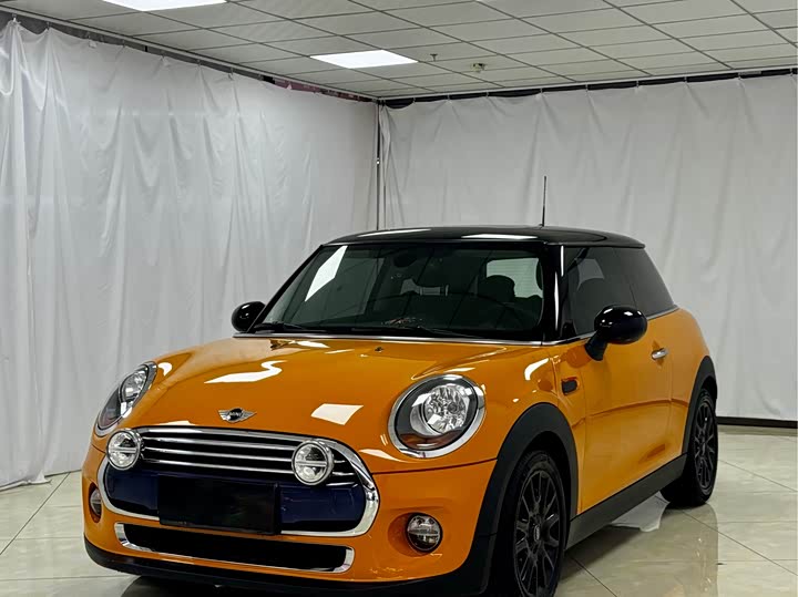 MINI Hatch — фото 1