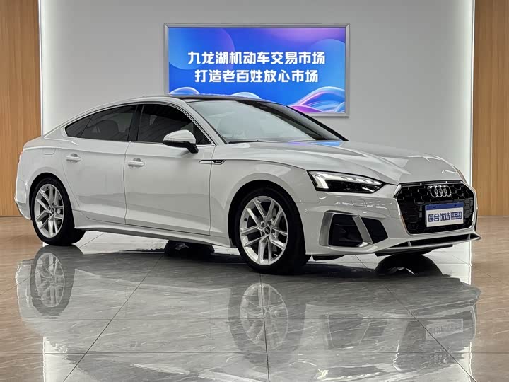 Audi A5 2023 Sportback 40 TFSI — фото 3