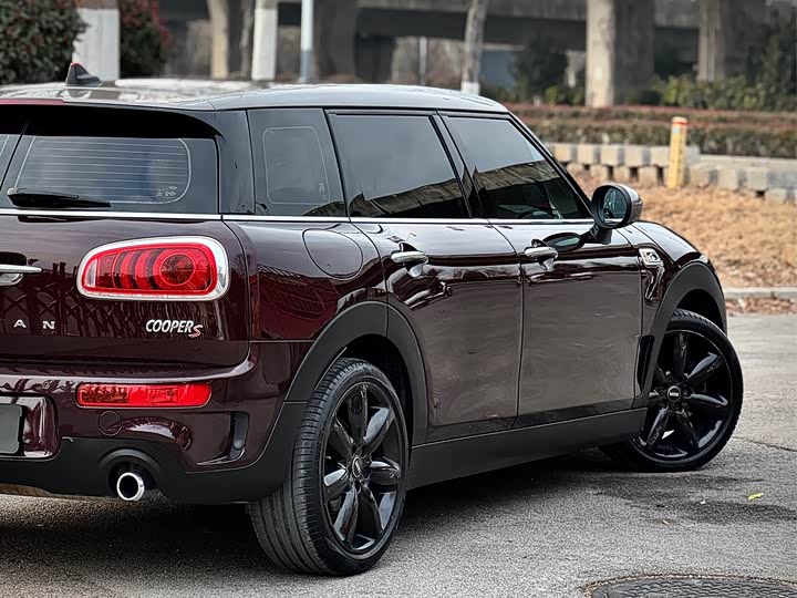 MINI Clubman — фото 5