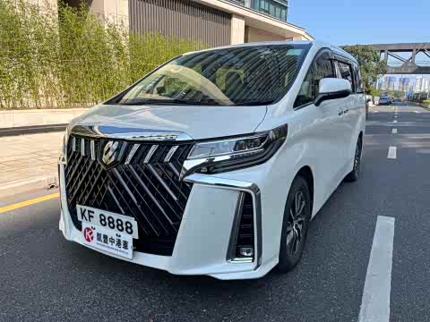 Toyota Alphard — фото 13