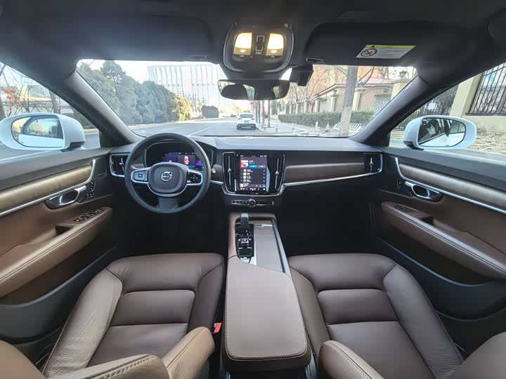 Volvo V90 2023 Cross Country B 5 AWD — фото 16