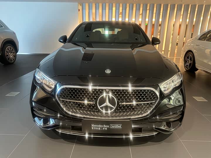Mercedes-Benz E-Class 2025 E 260 L Sport — фото 2