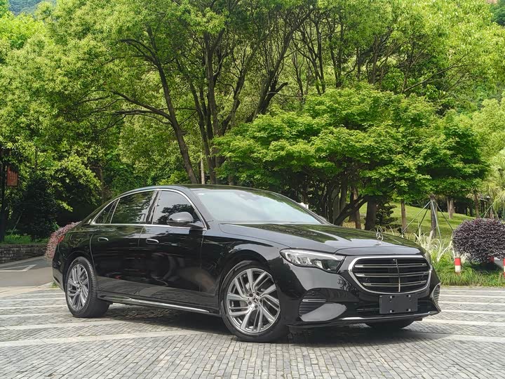 Mercedes-Benz E-Class 2025 E 300 L — фото 2