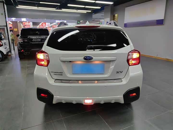 Subaru XV 2015 2.0i — фото 4