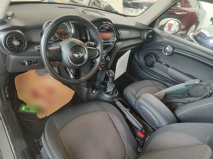 MINI Hatch — фото 10