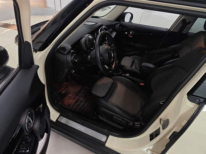 MINI Hatch — фото 13