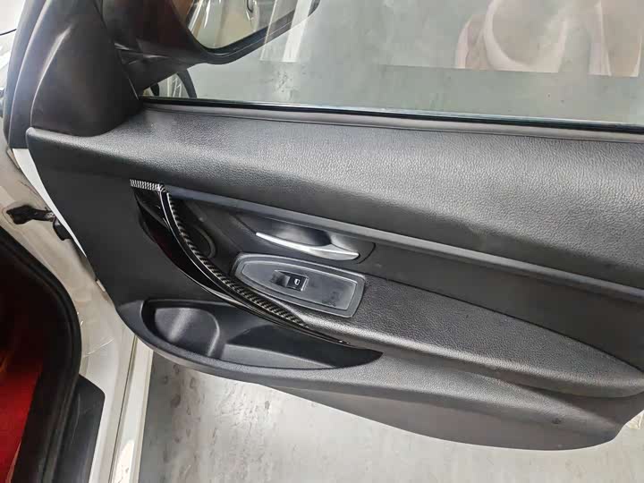 BMW 3 Series 320Li стиль — фото 8